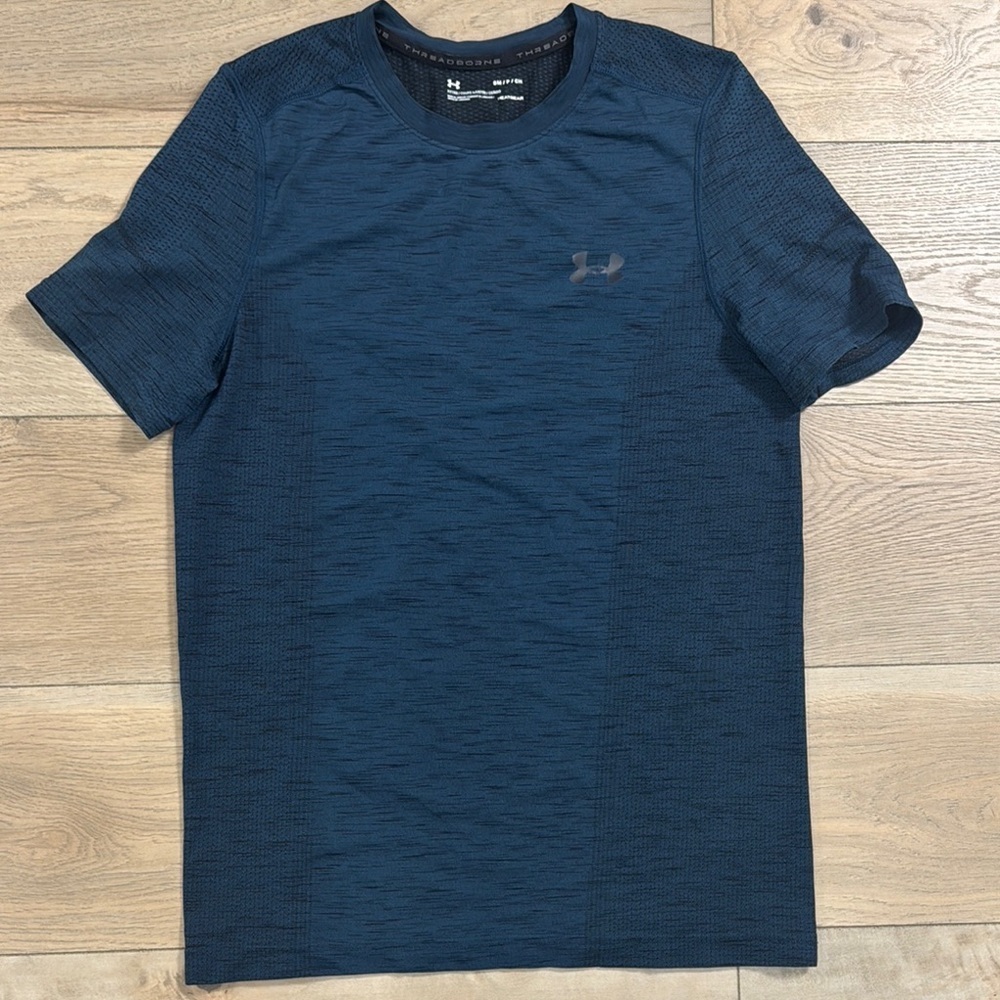 Under Armour Men's Seamless Threadborne Heat Gear Blue short sleeve shirt